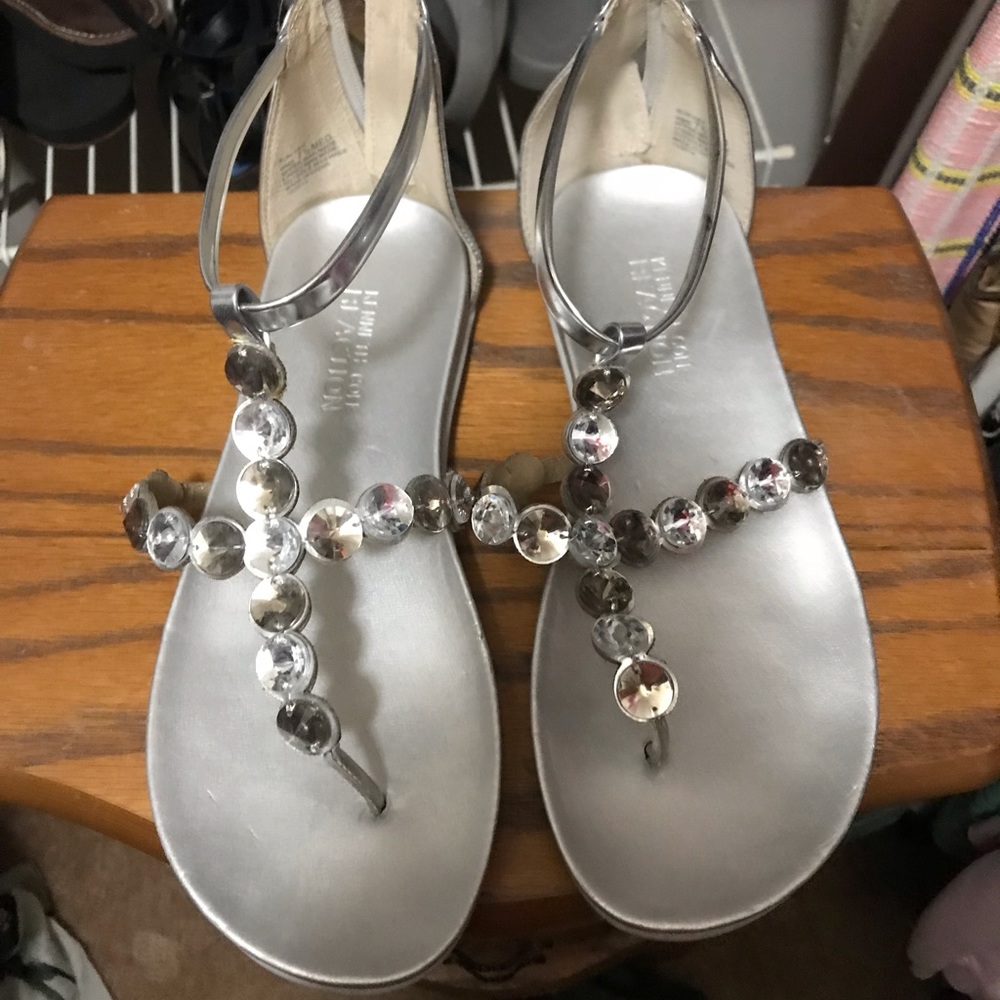 Kenneth Cole reaction sandals